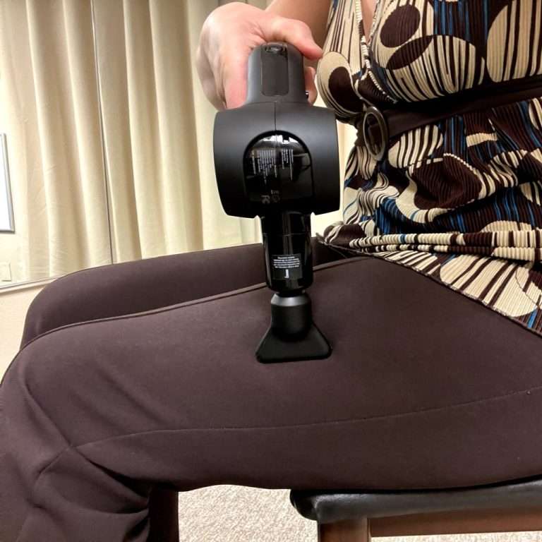 IT band massage gun